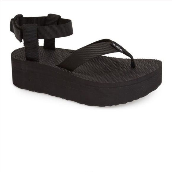 teva black platform sandals